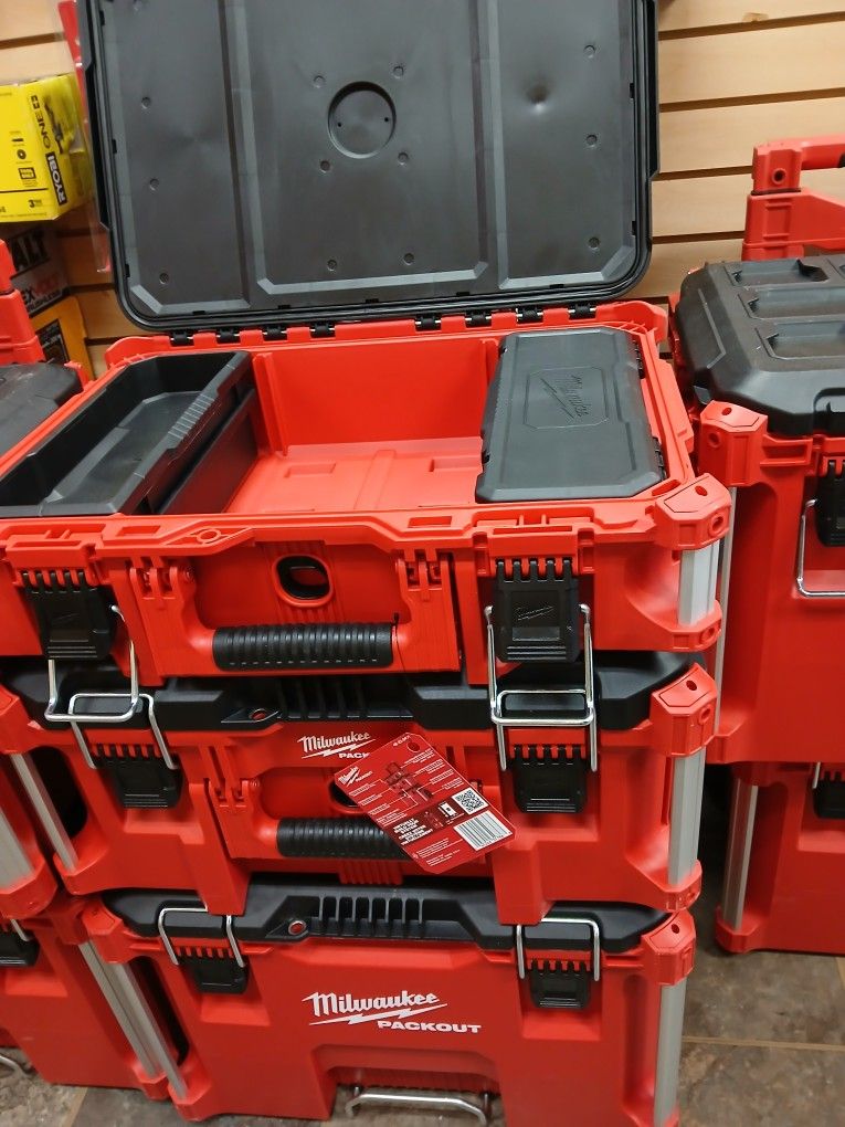 Milwaukee New Set Pack Out 3 Boxes