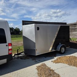 15'  Enclosed Trailer  ,  Brand New, Not Used . Smelling New  Inside.  With a New Spare Wheel