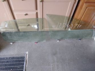 Toyota prius door glass