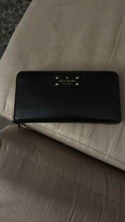 Kate Spade Zipper Wallet