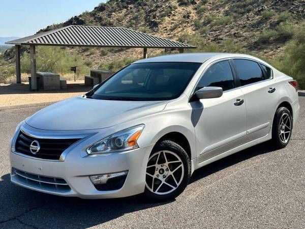 SAVE THOUSANDS>>>2014 NISSAN ALTIMA 2.5 S🎃AUTO🎃2.5L I4 🎃 - $5,500 (❤️❤️FRIENDLY NO PRESSURE DEALERSHIP- FAST AND EASY PURCHASE!)