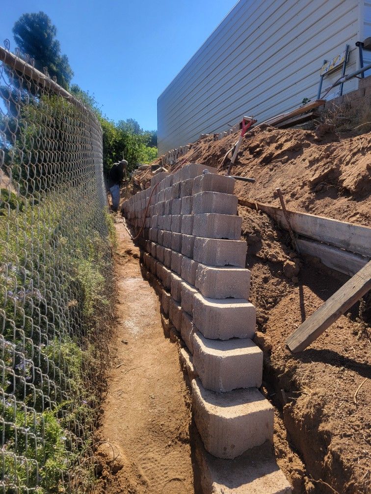 Retaining Block Wall