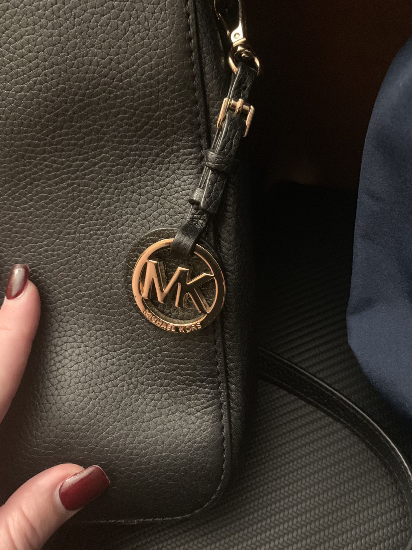 Michael Kors Black/Gold Crossbody purse