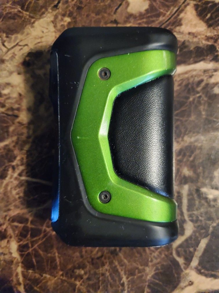 18650 Charger And 2 Mods