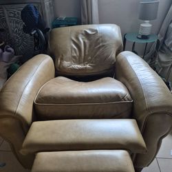 Leather recliner