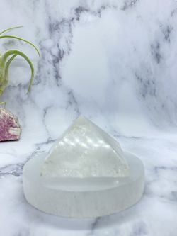 Clear Quartz Pyramid