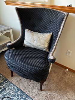 Accent chair
