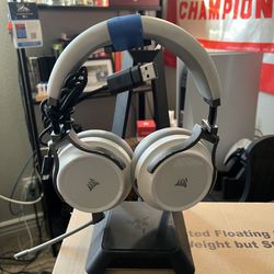 Corsair Gaming Wireless Headphones (RGB)