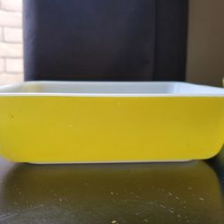 Vintage Pyrex Yellow Refrigerator Dish 503