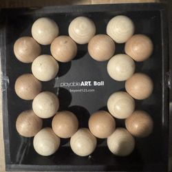 PLAYABLE ART Ball, Natural 20