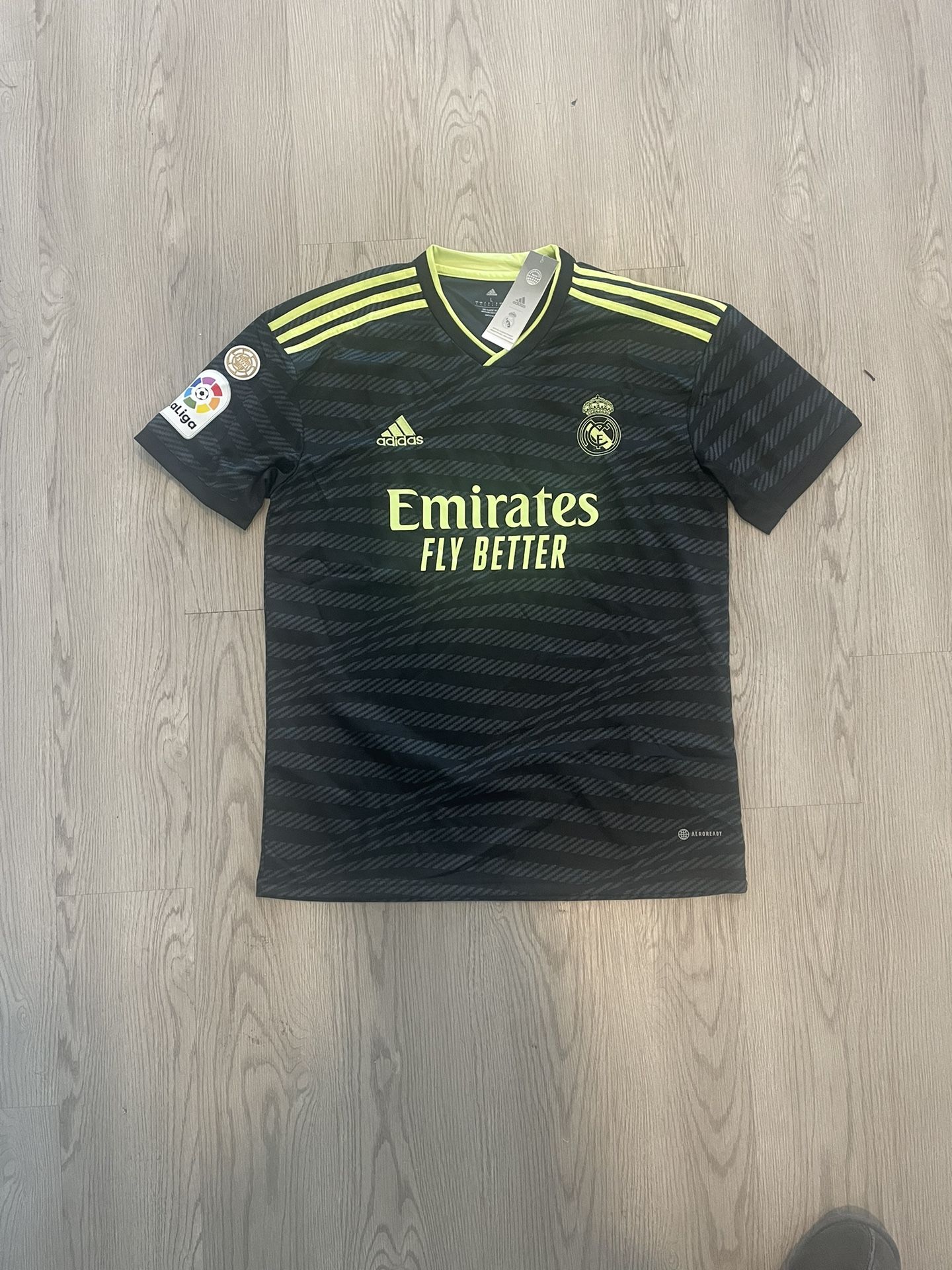 21 22 Real Madrid 3rd kit