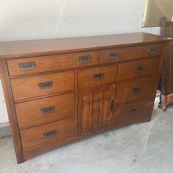 Solid Wood Dresser Mirror Mini Fridge 