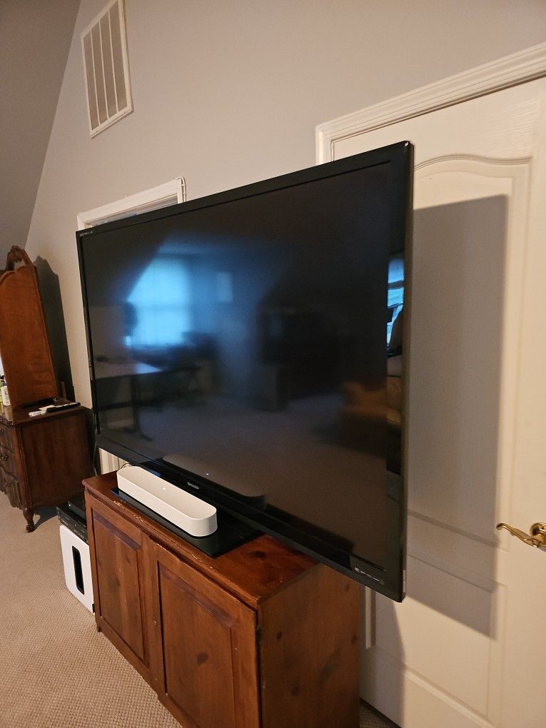 80" Sharp, Smart TV TV
