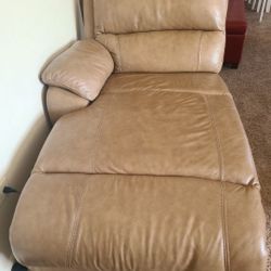 Recliner Sofa With The Charger 