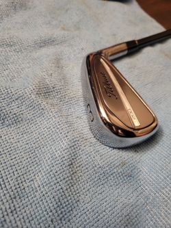 Titleist t200 utility iron