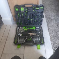 Pittsburgh  Tool Set