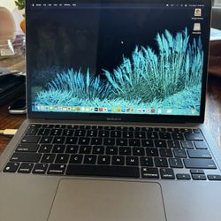 Mac Book Air 13”