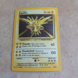 Holographic 1995 Zapdos Base Set Pokemon Cards 
