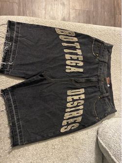 Bottega desires Jean shorts