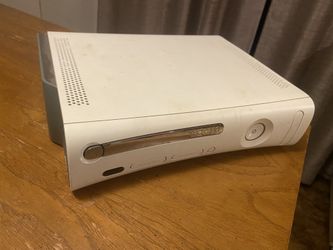 Xbox 360 *See description*