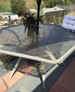 Patio table