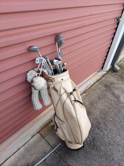Golf clubs