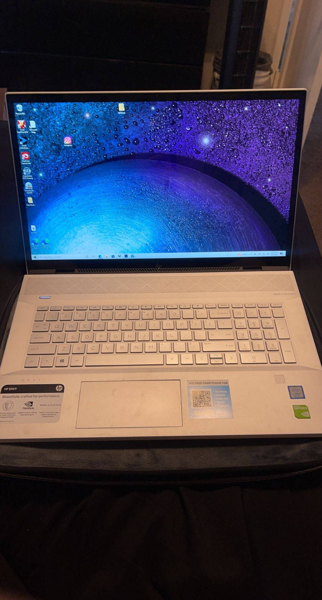 HP Evvy touch Screen 