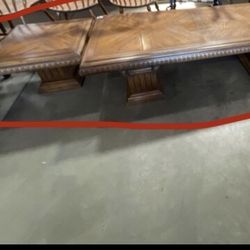 Two Vintage Lane Furniture Coffee Table And End Table Used