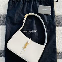 SAINT LAURENT  Le 5 Á 7 Shoulder Bag