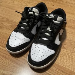 Nike Panda Dunks