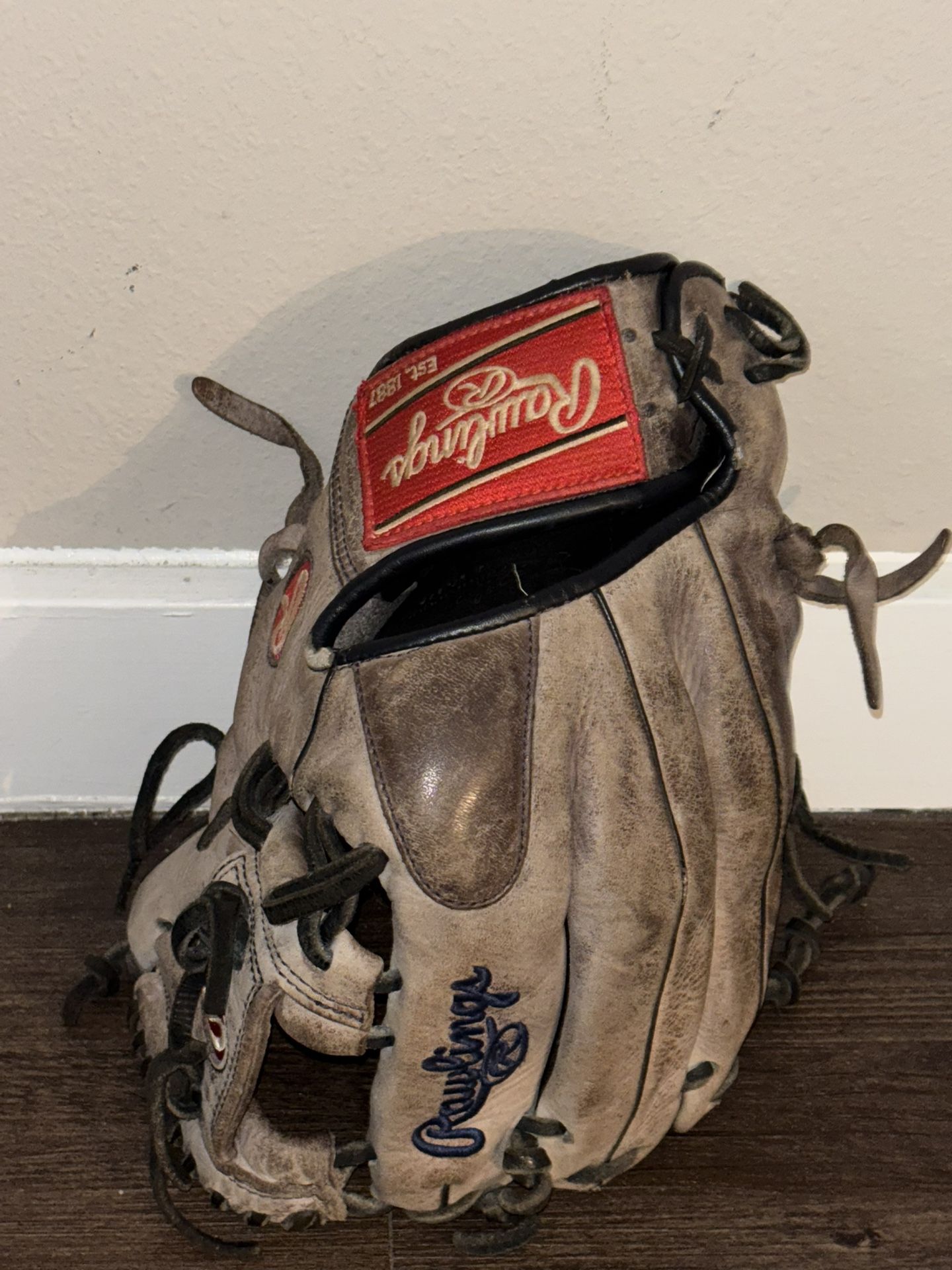 Rawlings R9 Glove (best Offers)