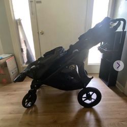 Single Or Double Stroller With Universal Car Seat Attachment