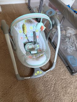 Portable infant swing