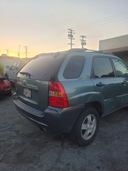 ....2007KiaSportage.....