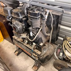 Gas powered air compressor