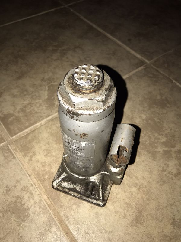 Bottle Jack for Sale in Surprise, AZ OfferUp