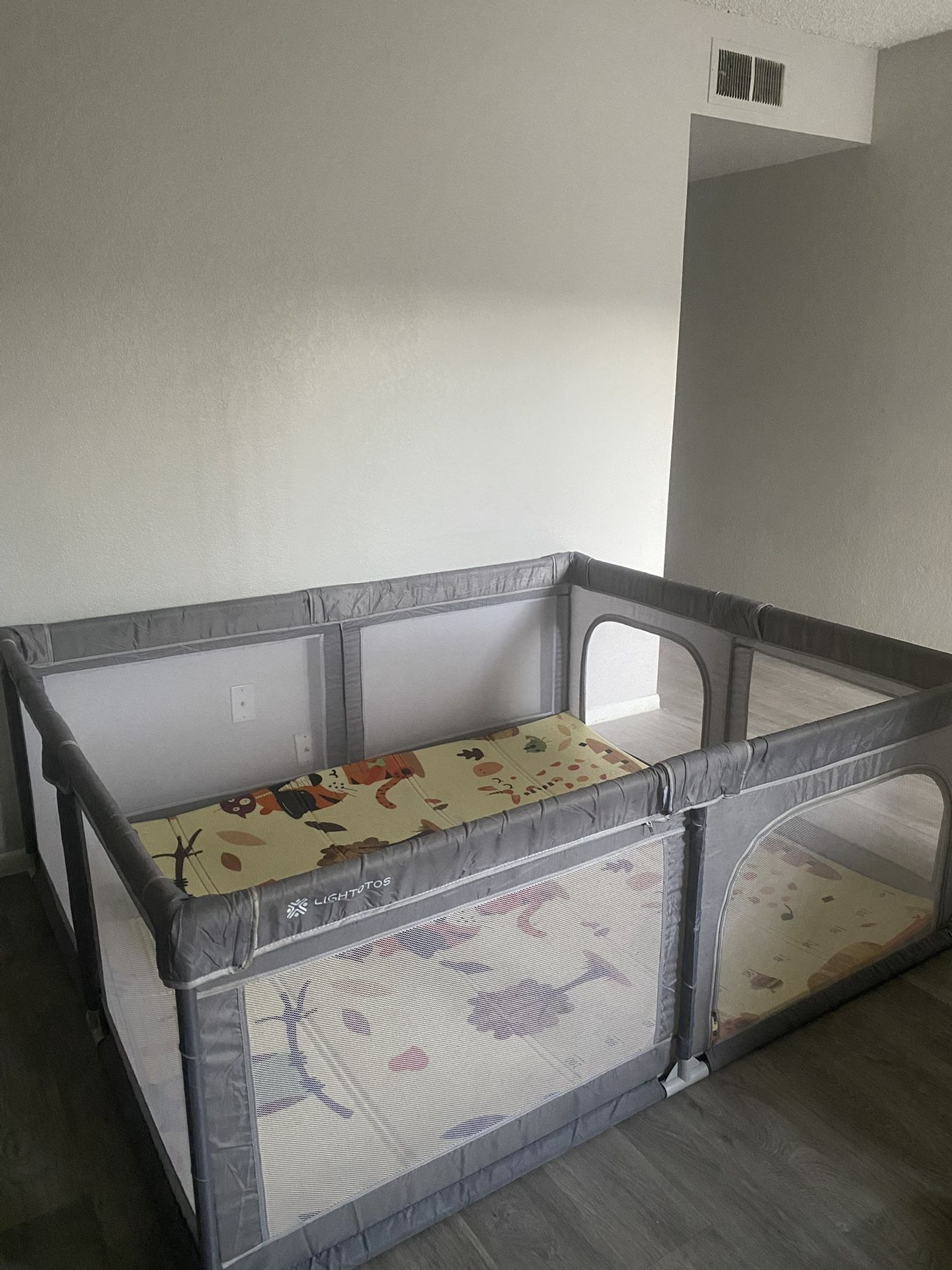 Playpen