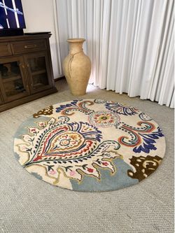 Bella BEL118  Hand Tufted Indoor Area Rug  5'x5'  Safavieh