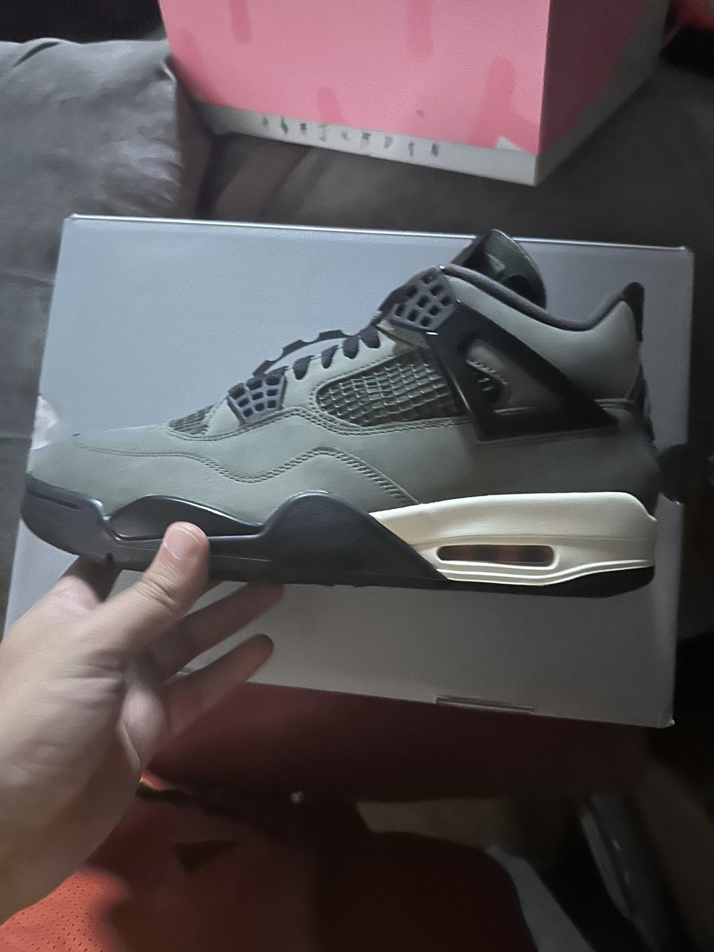 Undefeated Jordan 4