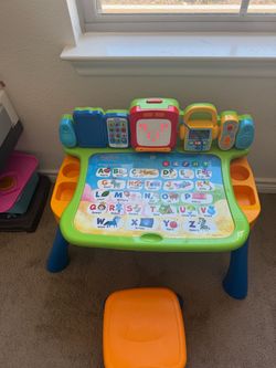 VTech Kids Learning Desk