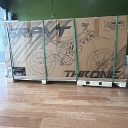 New Throne SRPNT  Emoto