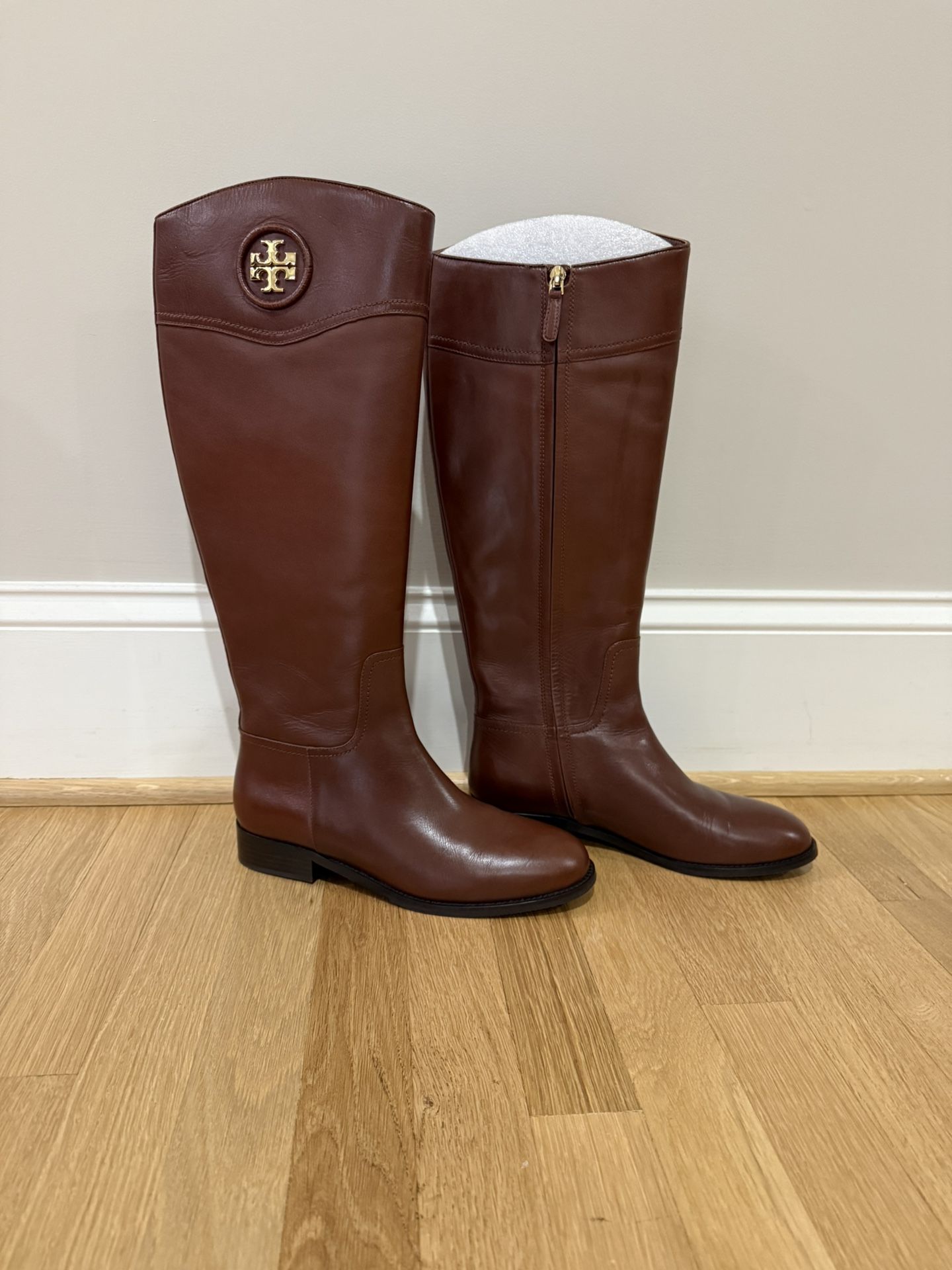 New! Tory Burch Brown Ashlynn Riding Boots