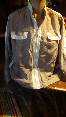 Windbreaker jacket/ chaqueta