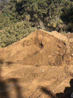 Tierra gratis en los alrededores