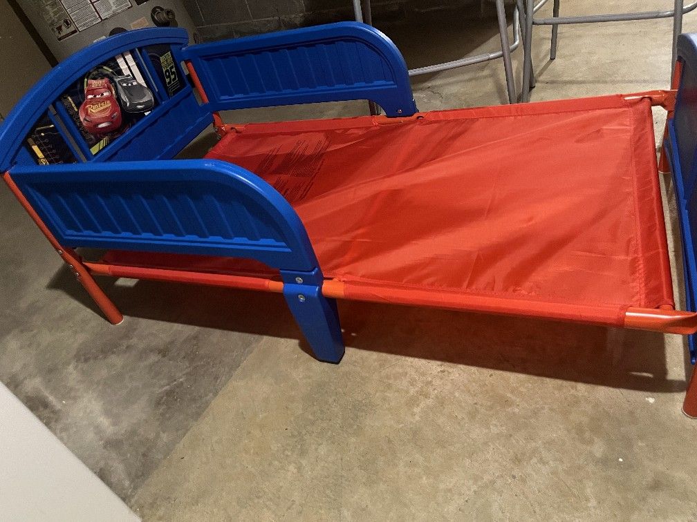 Car Toddler Bed
