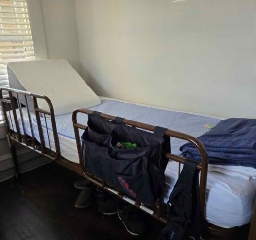Electric Bed MEDLINE