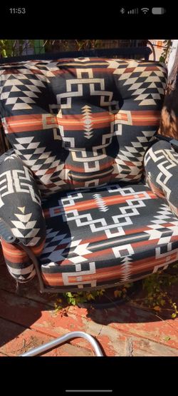 OW Lee Pendleton his & hers Monterra Swivel Lounge Patio Arm Chairs and loveseat