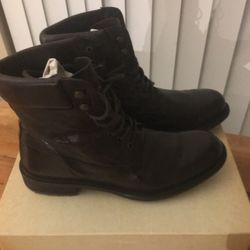 Johnston& Murphy Boots Size 9 1/2