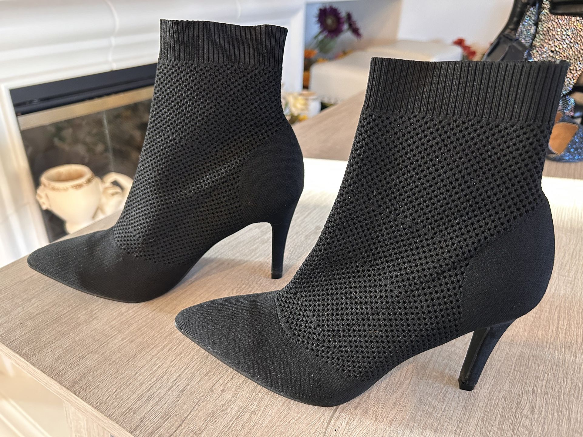 Stretchy Heel Ankle Booties.
