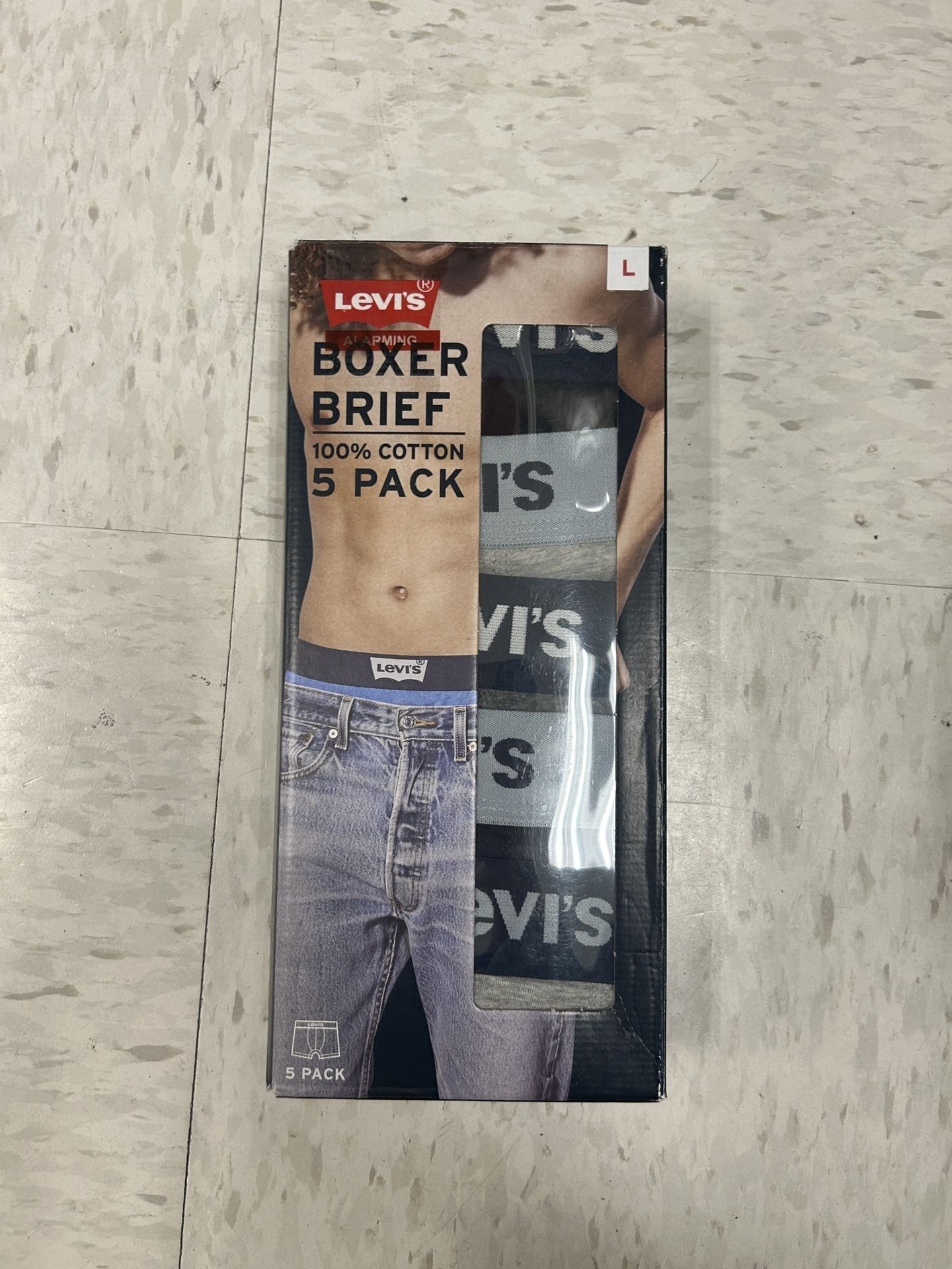 NWT Levi’s men’s 100% cotton boxer briefs 5 pack size L